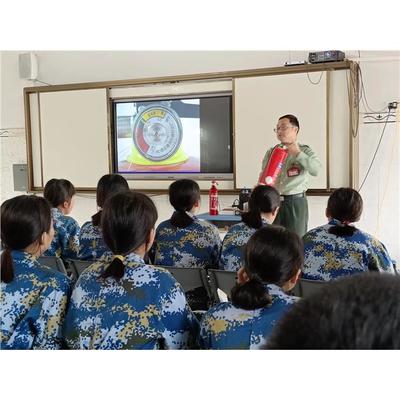 揭阳全封闭学校* 青少年厌学咨询